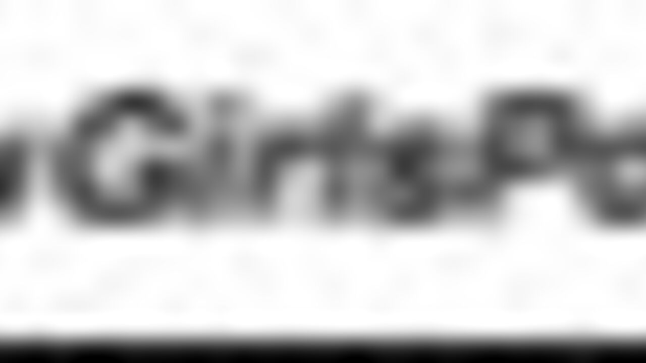 Watch this Japanese Diarrhea video with scat porn & poop porn action