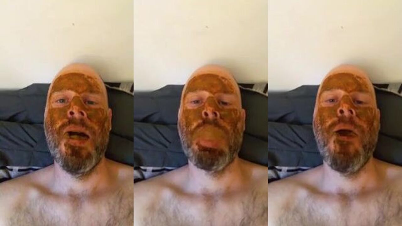 I eat my own filth while playing with my juicy pussy