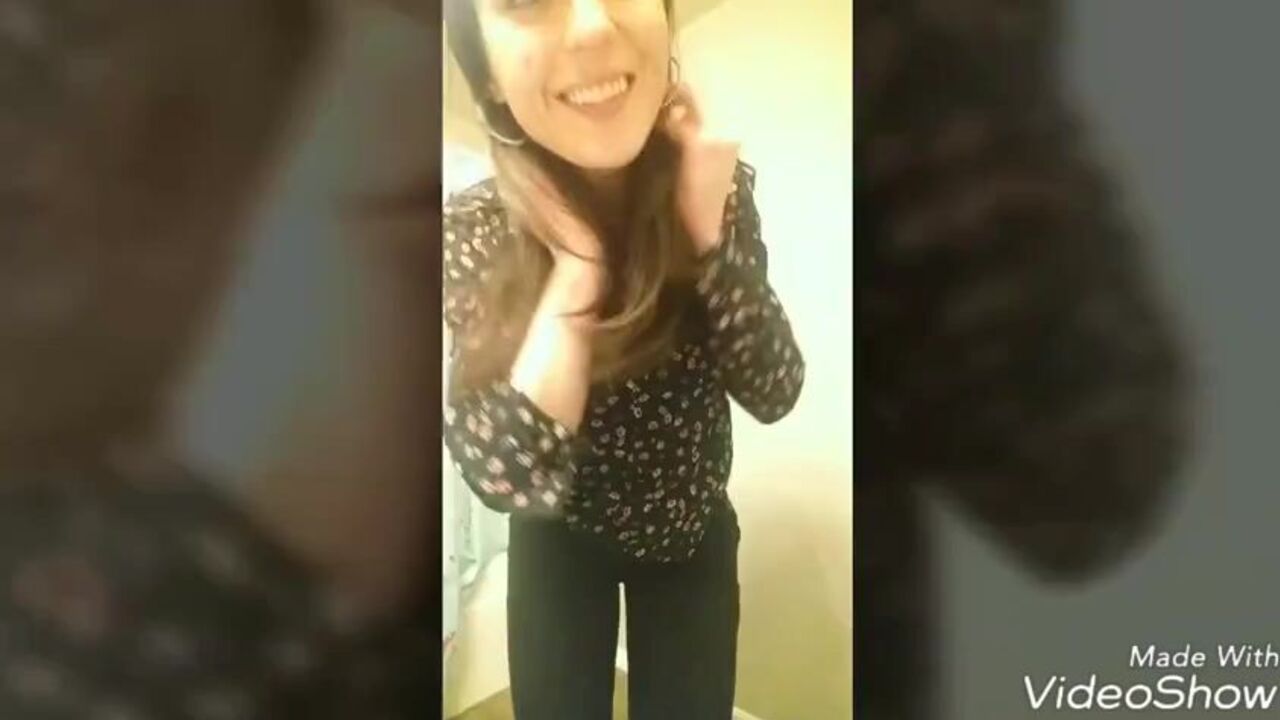 Scat Goddess gets her butt plugged in public toilet and takes a dump in the process