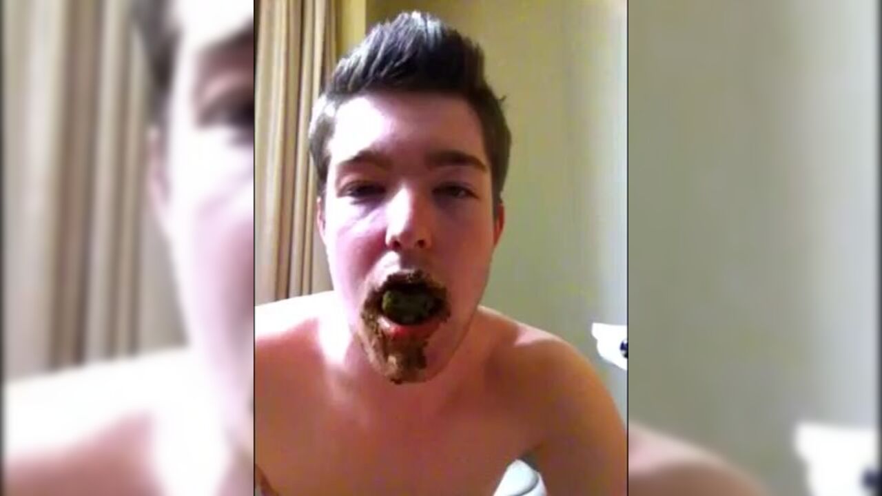 Watch this hot scat boy eat his own cum in a filthy video