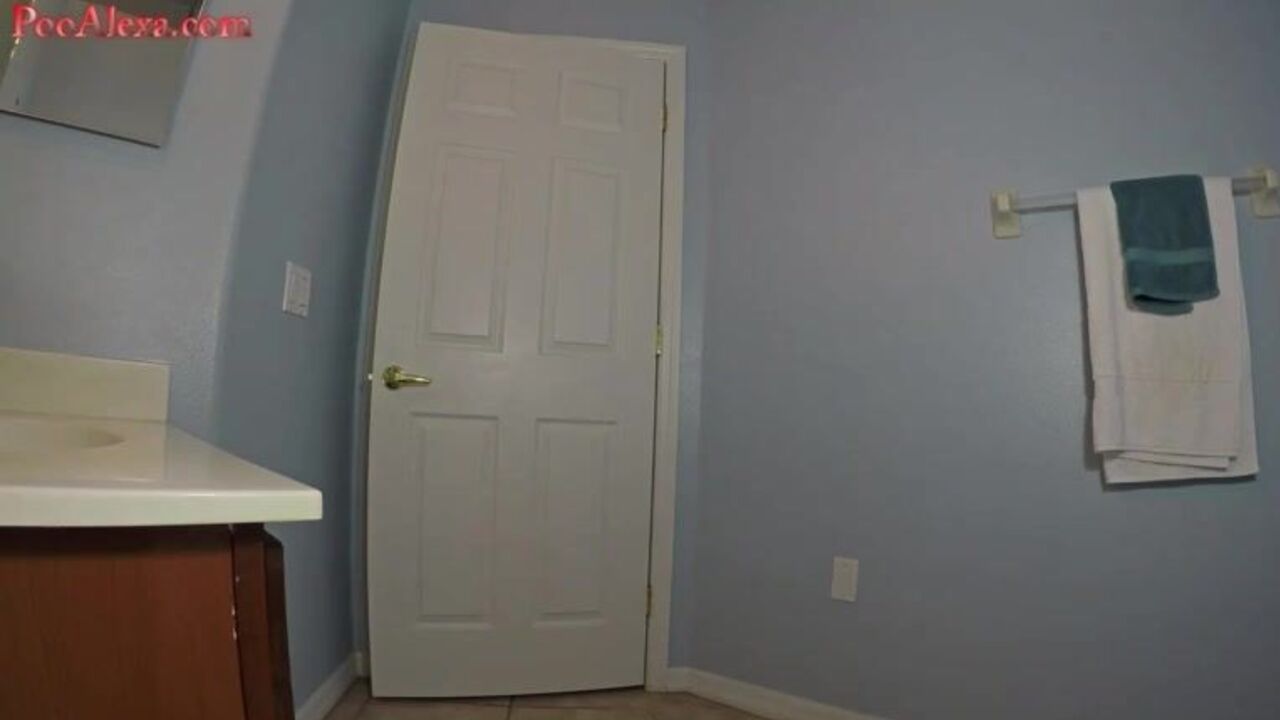 Watch as this kinky slut shits in front of you while getting her pussy pounded