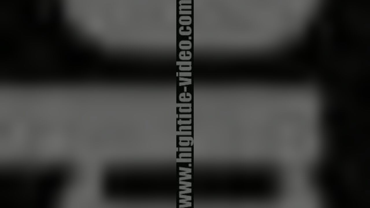 Watch Veronika Moser scatting for hidden gold & getting pooped on