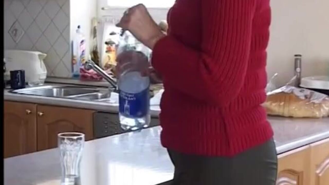 Blonde Miranda gets wet and wild with her urine & scat