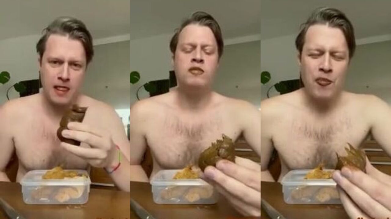 Eat your lunch and get ready for some hot scat action with a hot guy!