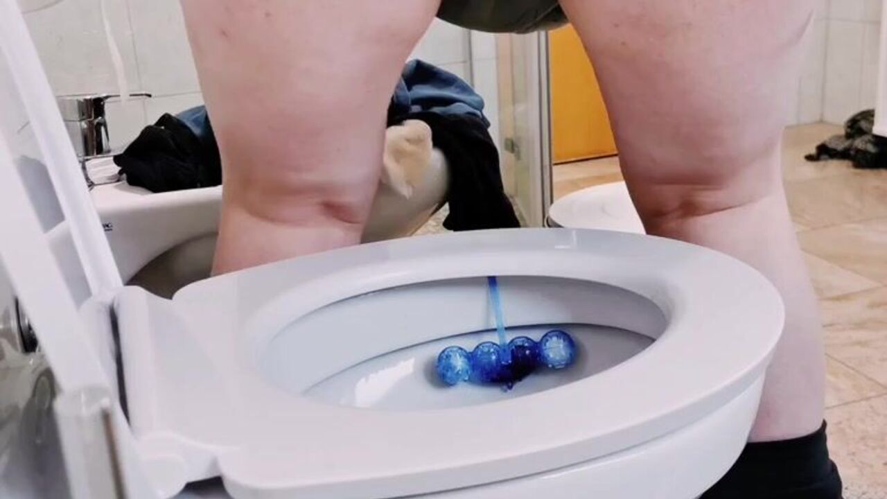 Watch these kinky sluts get down and dirty with their own scat