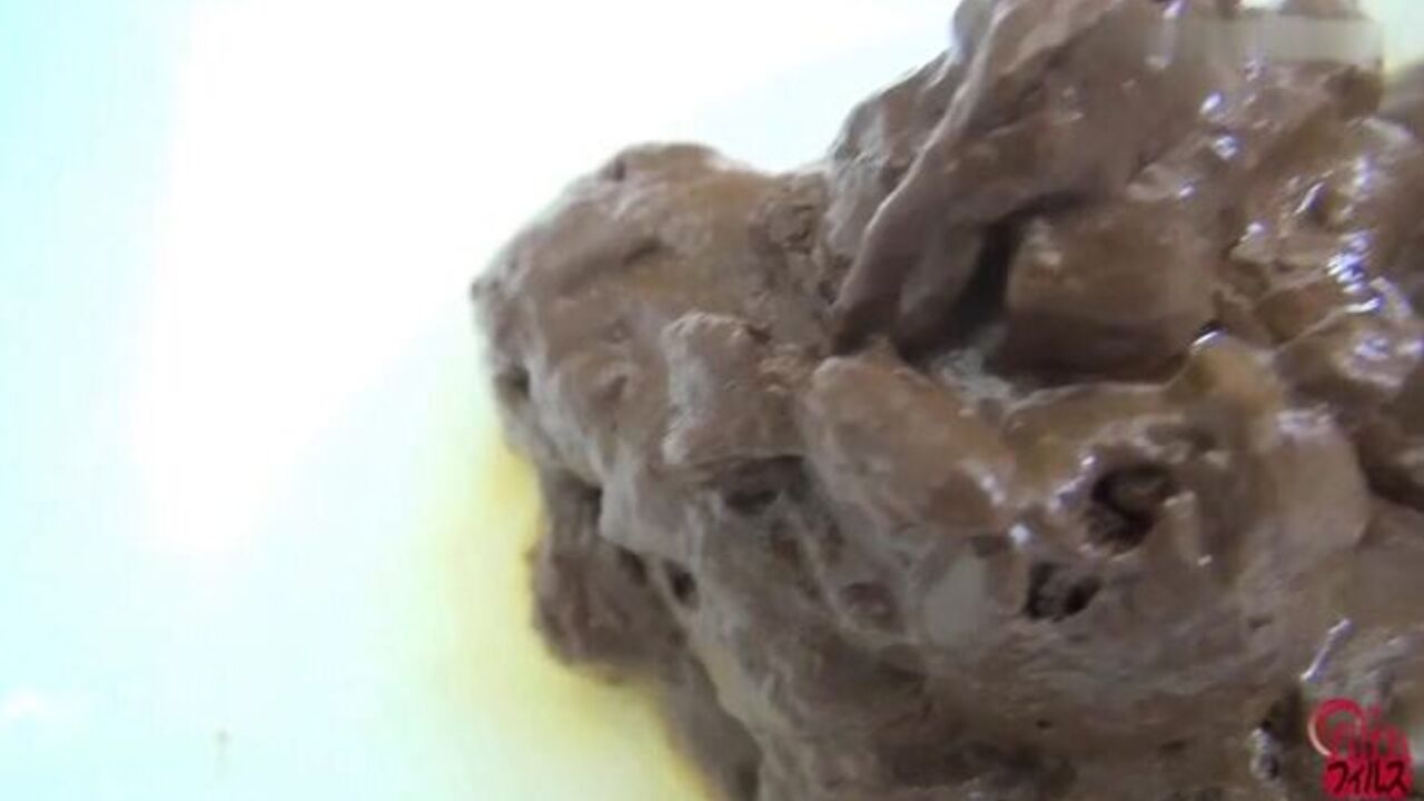 Watch these kinky women scat in public and get kinky with their own sex lives!