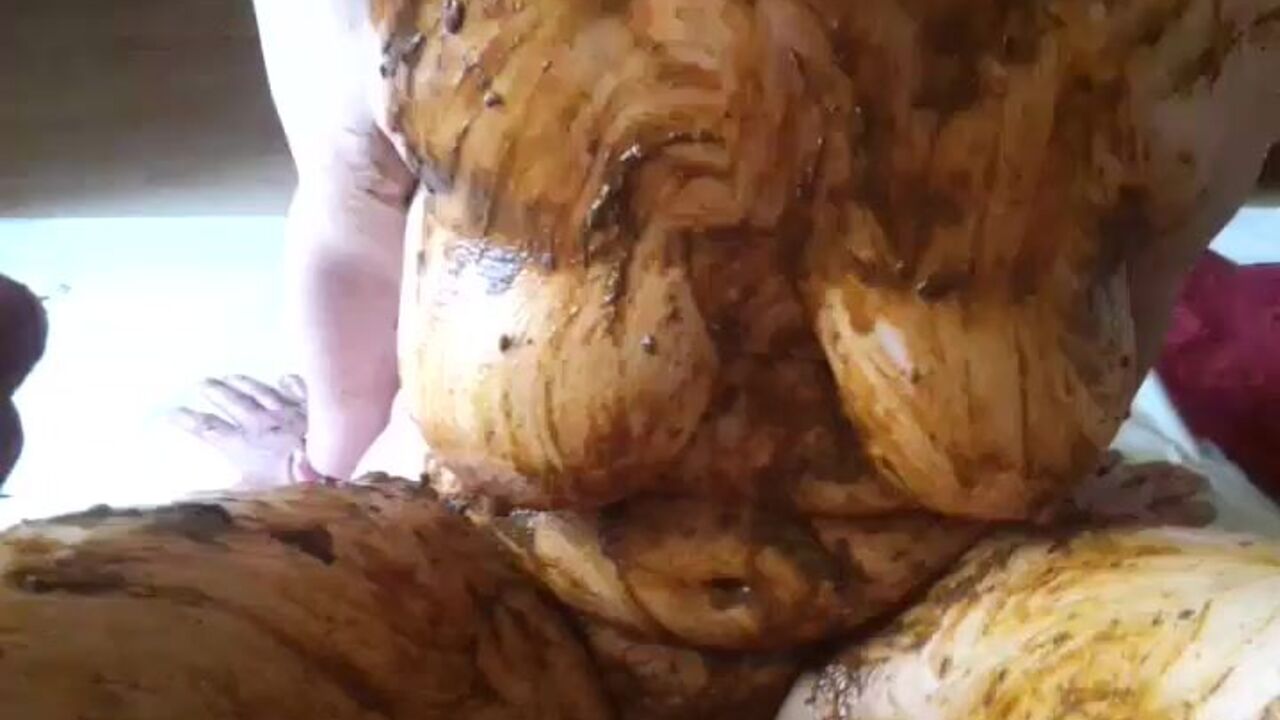 Watch this filthy porn video of a scatty slut getting off in front of the camera