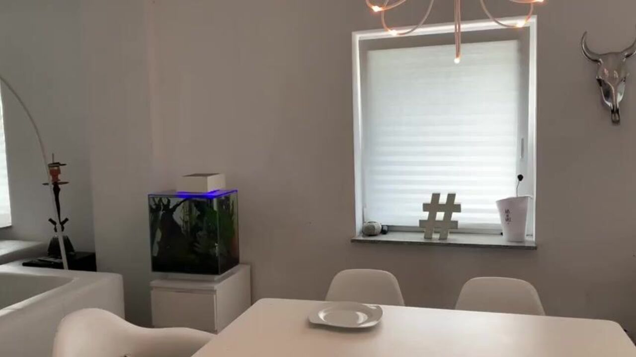 Blonde slut gets off on scatting and getting off