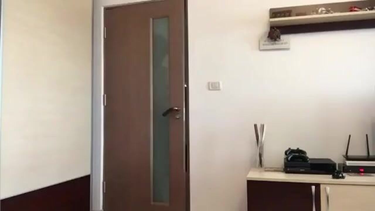 Watch Scat Blonde lose control and pee all over herself