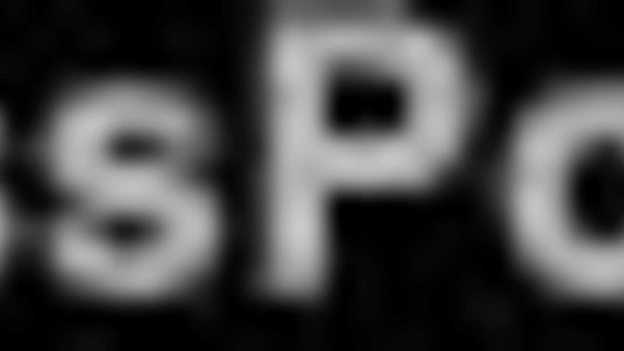 Watch Frisch & Lecker's wild scat fetish video with scat porn goddesses