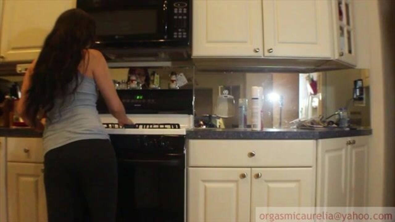 Watch this filthy slut fart while getting her pussy pounded