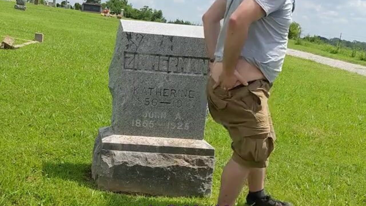 Get ready to get your scat fetish satisfied at the public cemetery
