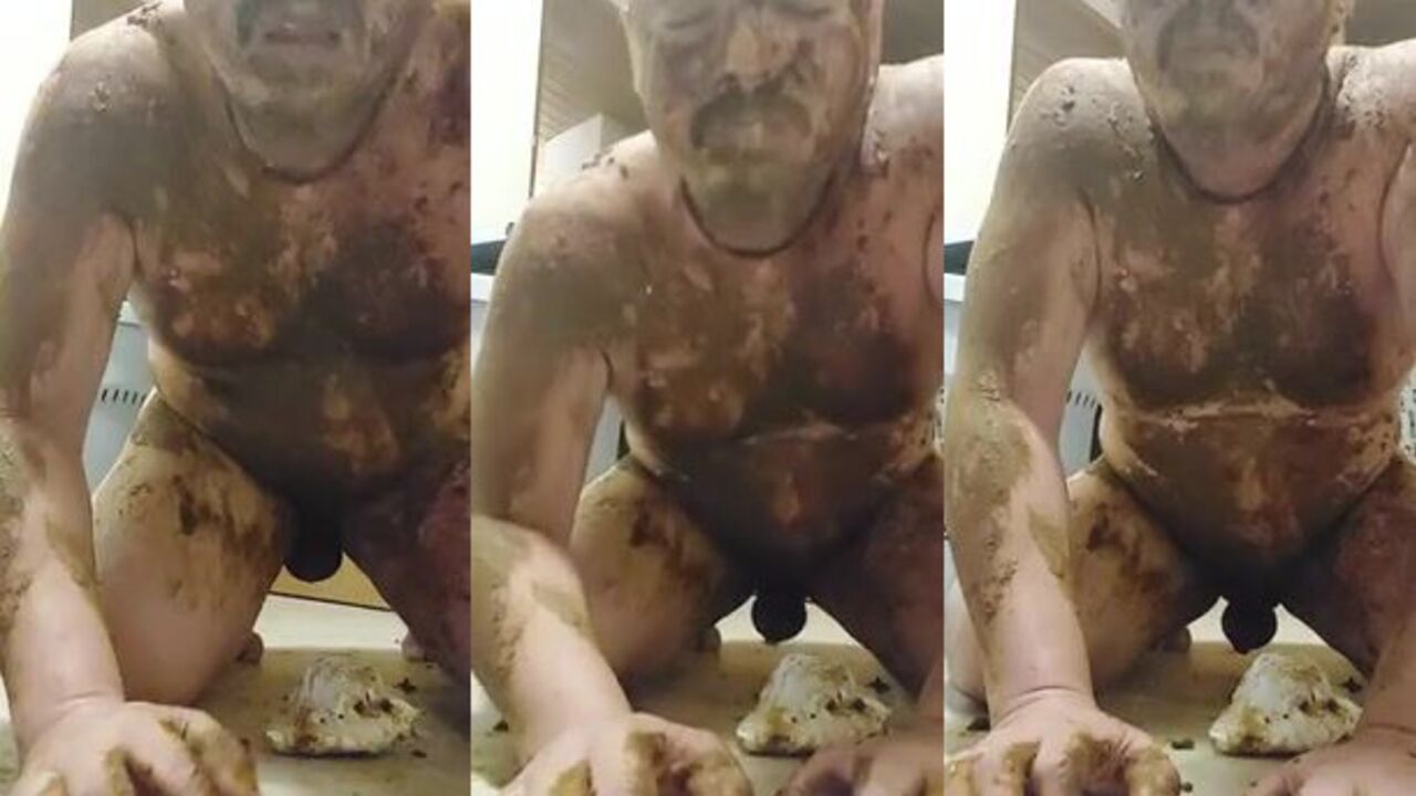 Watch this hot scat porn featuring a kinky dude devouring it all