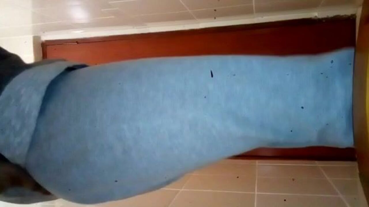 Watch this kinky slut get her scat wet and ready for action!