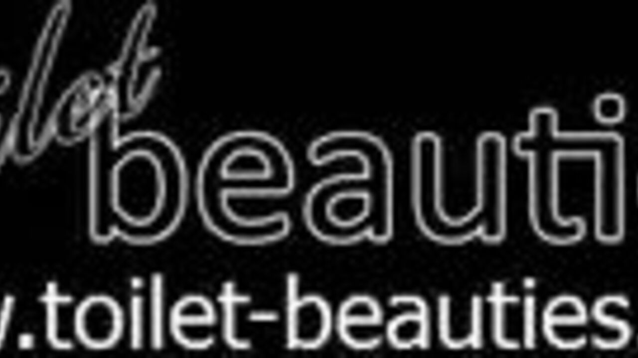 Watch these extreme scat babes get messy with their own pee and vomit