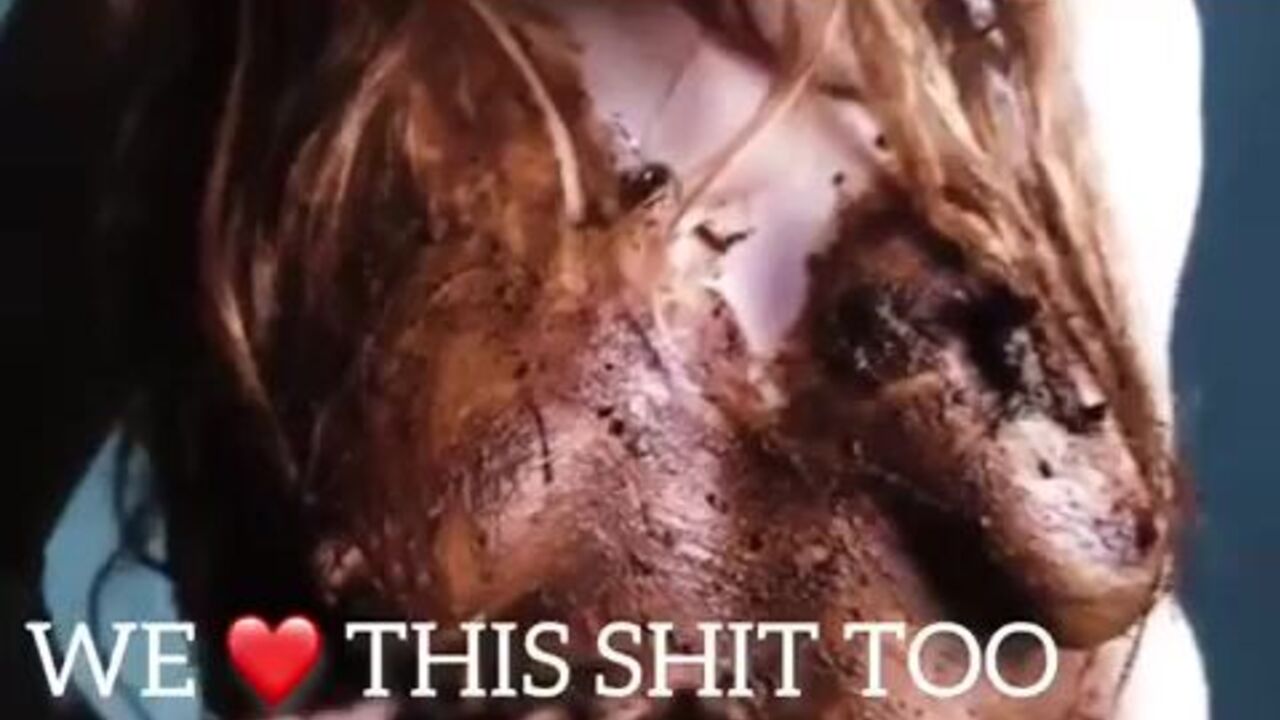 Sexy compilation of scat girls getting wild with each other