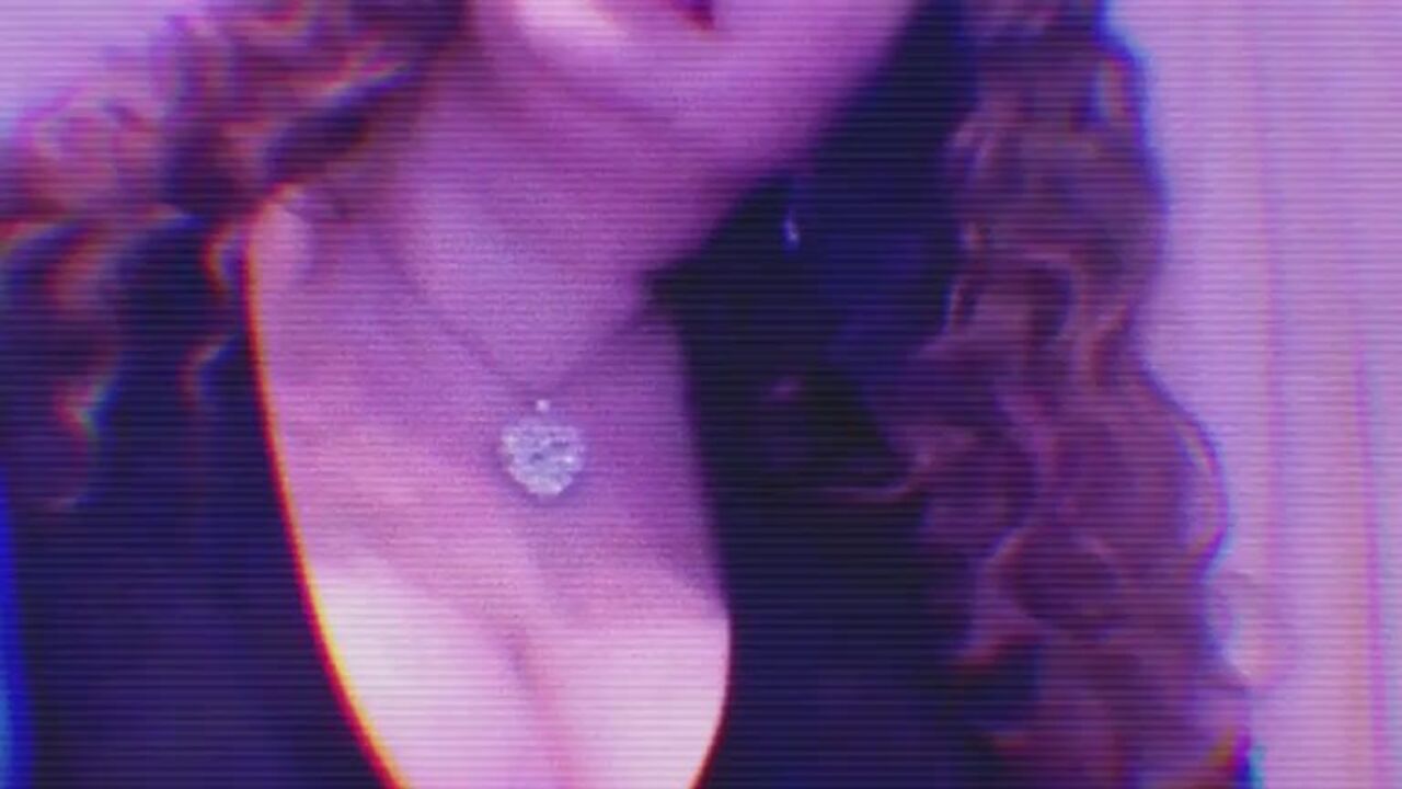 Watch this hot scat porn video featuring a kinky slave getting her pussy pounded and shitting it out