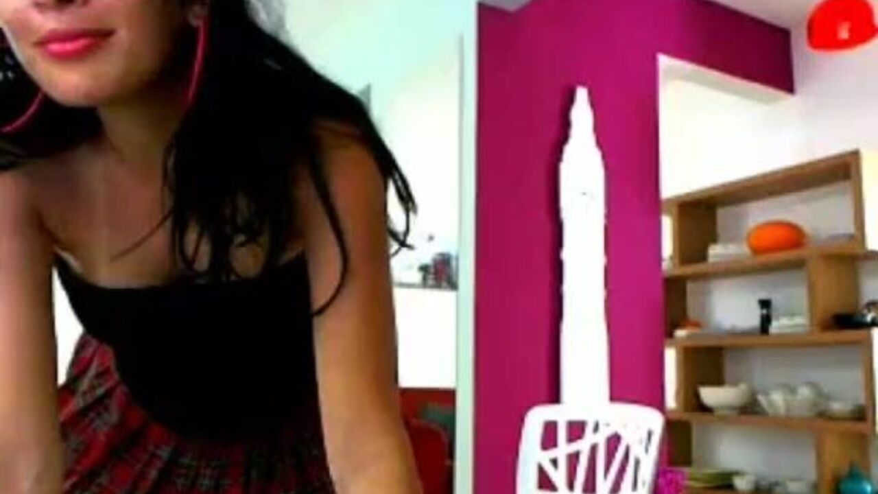 Craving for wetness: Fingering her big wet hole in a cave