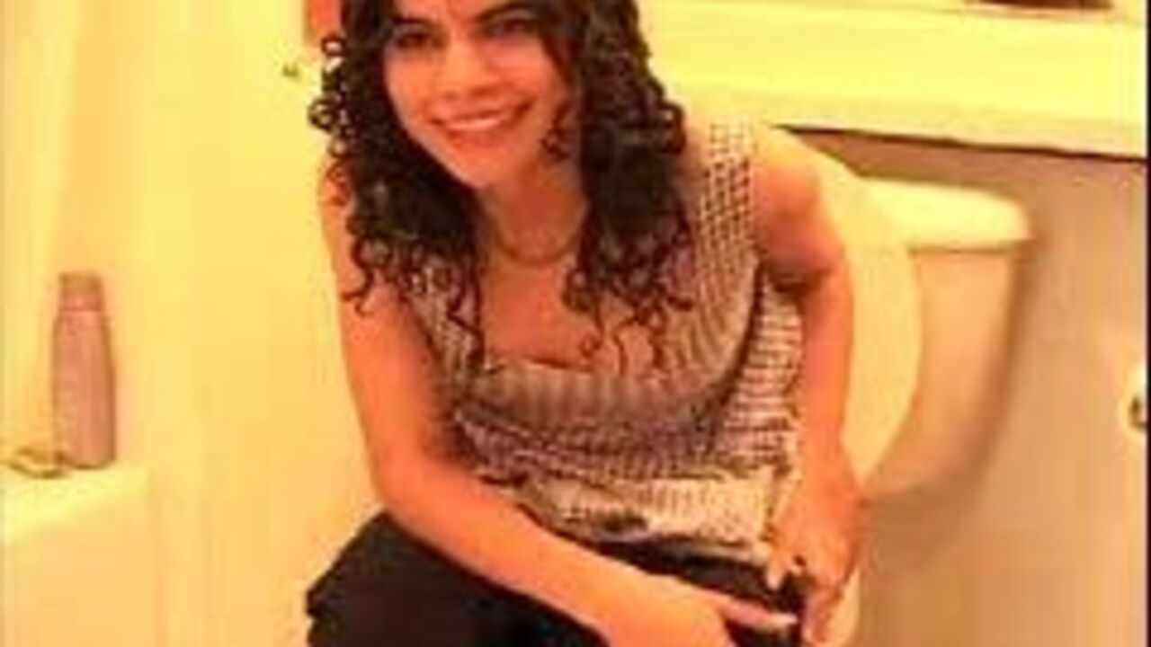 Paige4 gets down and dirty with her scatty slave in a pooped-up video