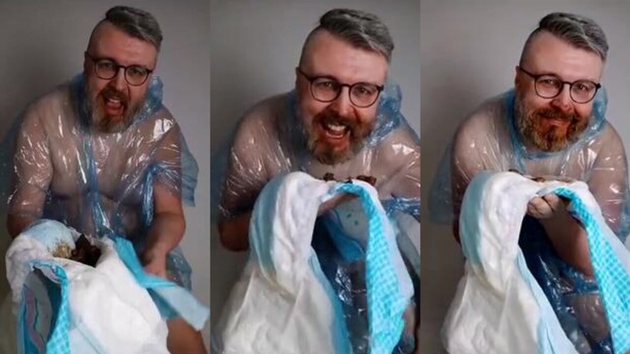 Dirty diaper-clad babes get kinky with bizarre bear toys