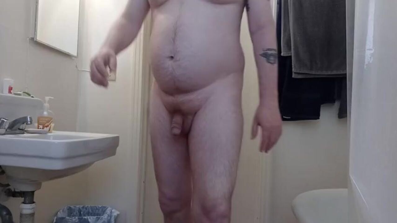 Get ready for a wild amateur fuck with explosive messes and handjobs in HD