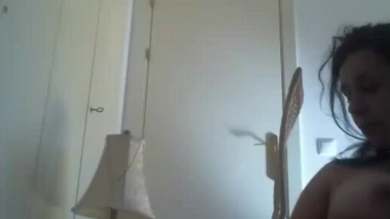 Watch this kinky amateur slut get her filthy ass scat & shitting on webcam