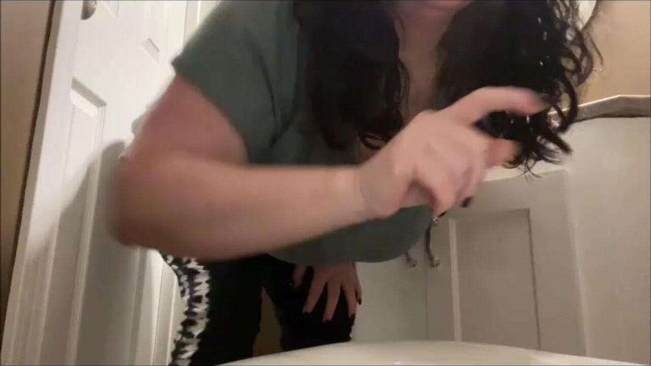 Watch the hottest scat babes in the world get off with some hot scat play