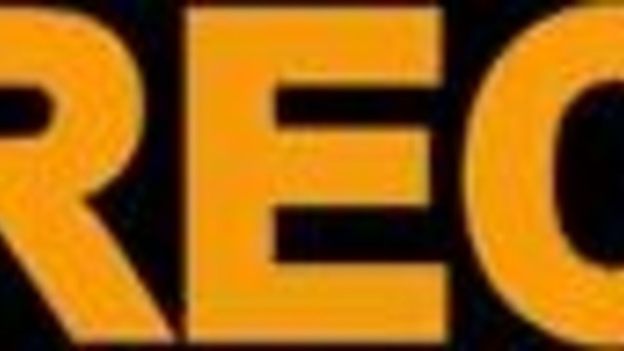 Insane Sharts & Gremlin sound Farts with a wet, wet sound!