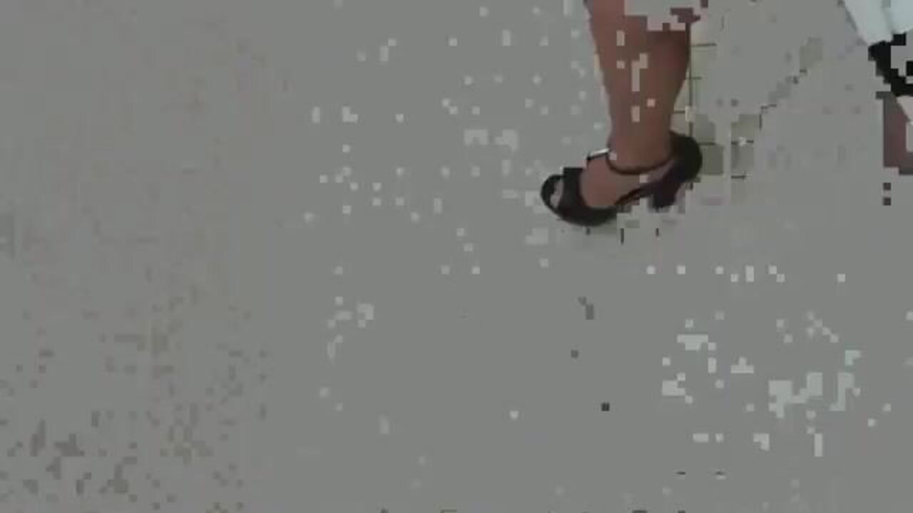 Spy camera captures big-ass scat in wild fetish video