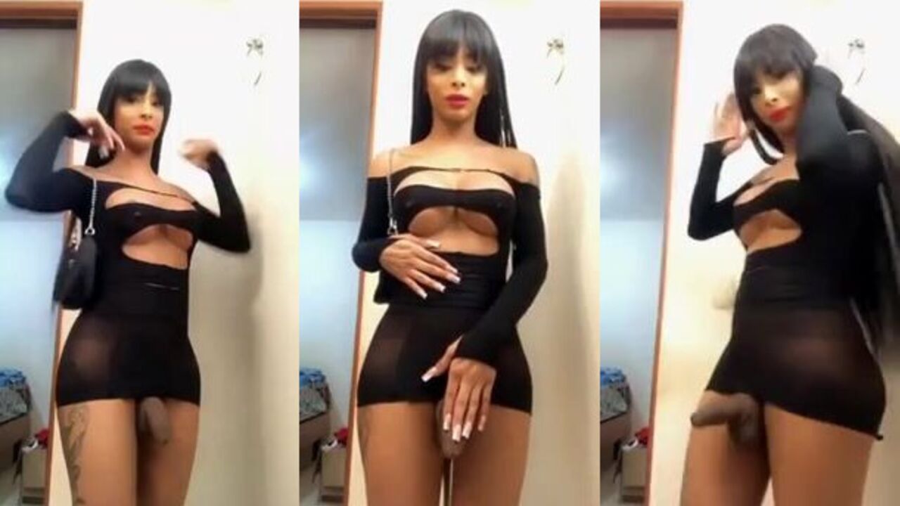 Enjoy the kinky side of pee play with my hot, wet, and wild scat porn