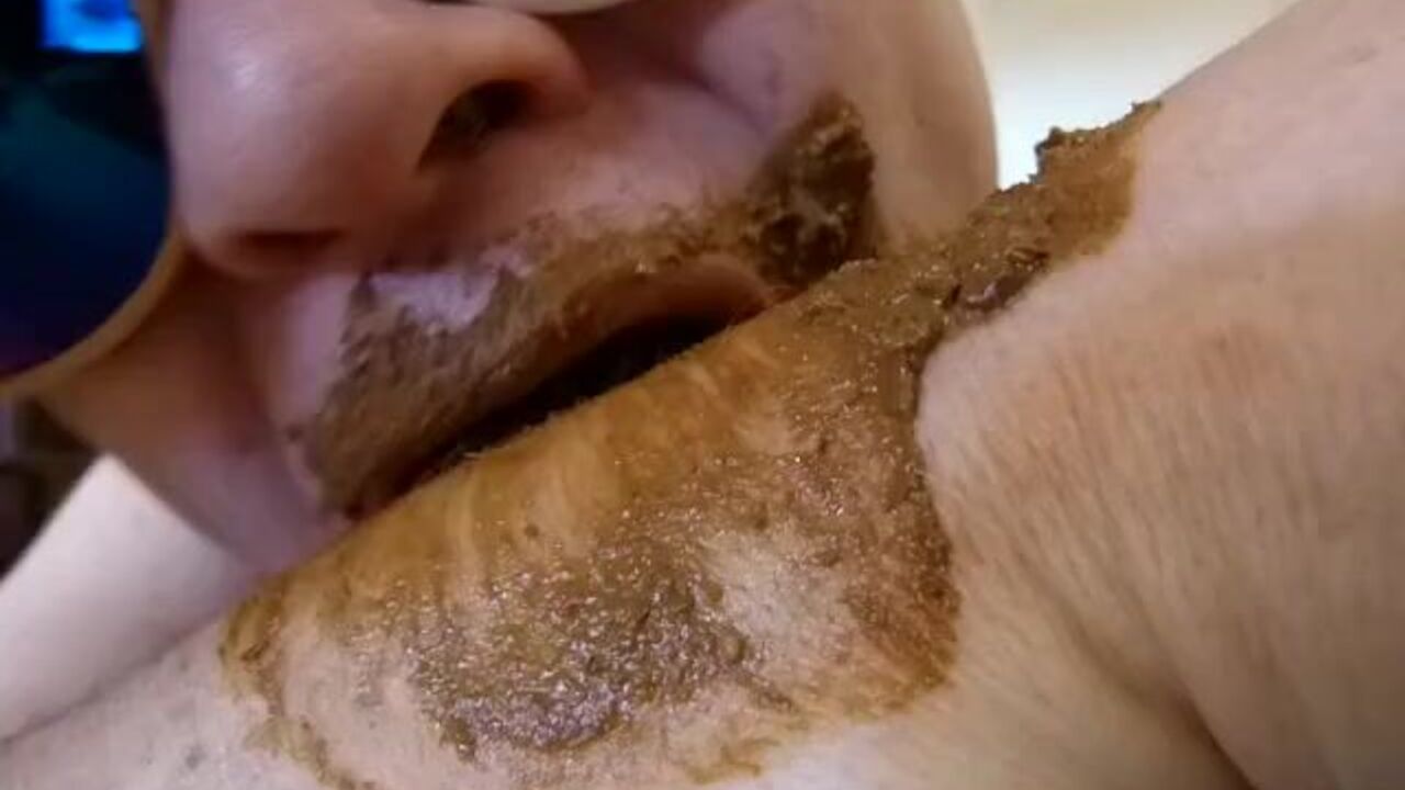 Check out this hot scat porn video featuring a kinky guy and his girlfriend