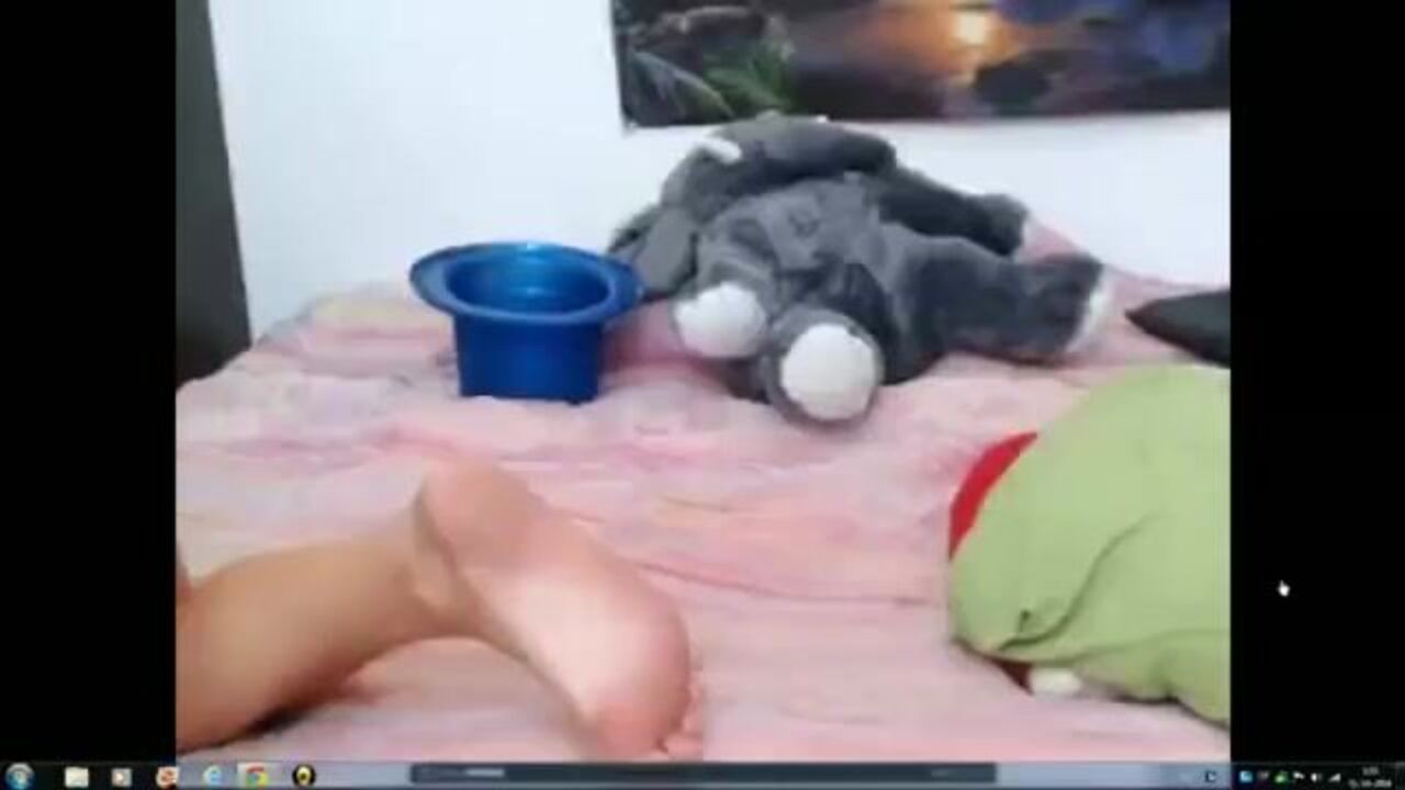 Watch this scat porn video featuring a scat girl getting her pussy and ass drilled till she's covered in piss