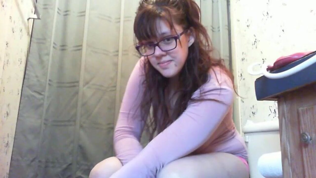 Watch this student's struggles to pooped out with scat porn and scat porno
