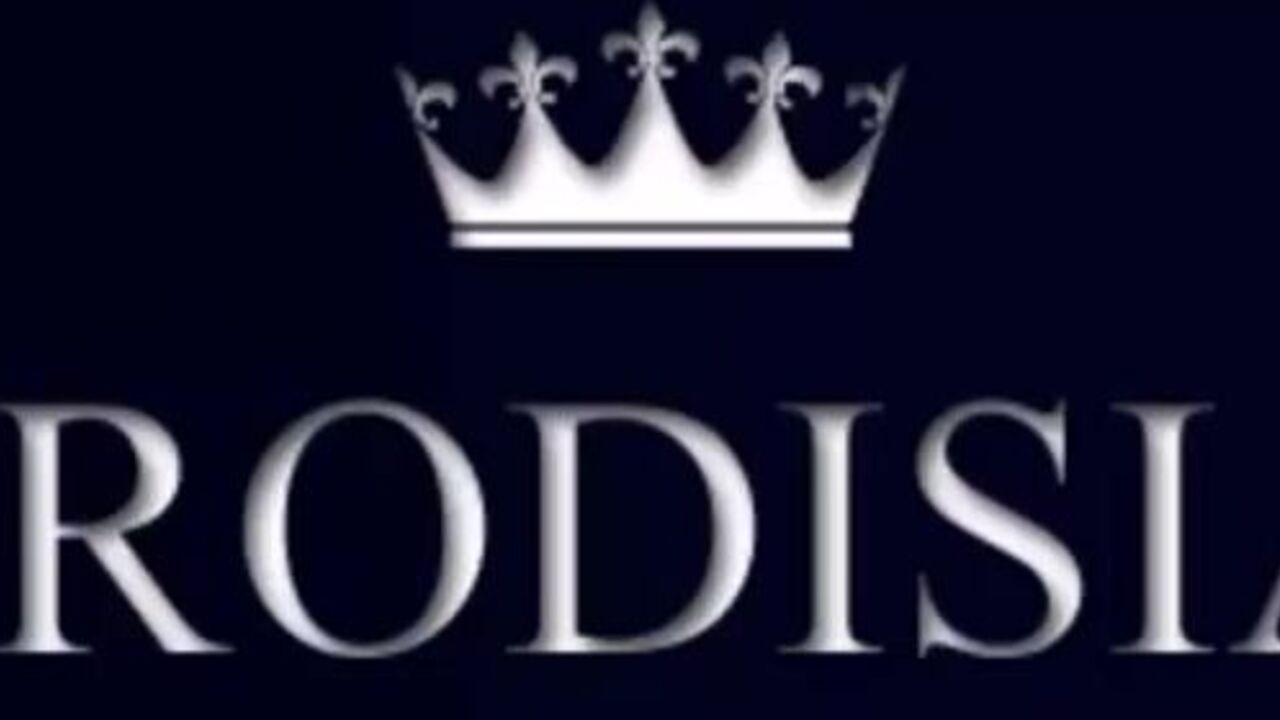 Compilation of Efr0d1s1ac's scat-filled adventures in Eroica!