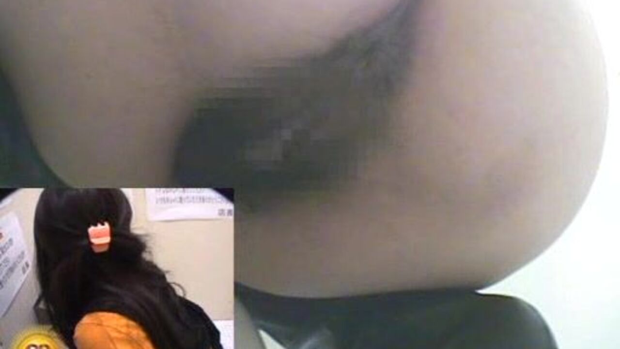 Watch this kinky Asian slut get relief from her scaty problem with a long log