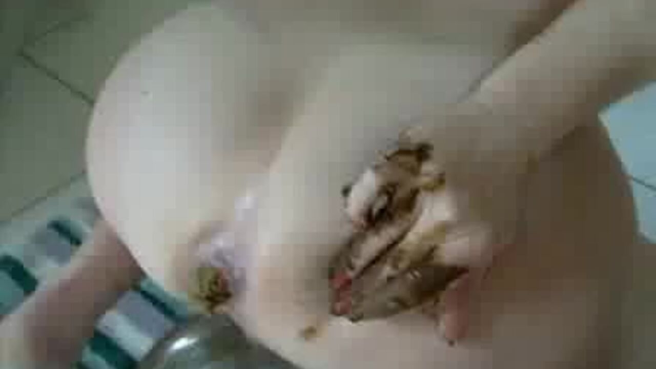 Watch as Cunt Delux devours Dad's load like a pro!