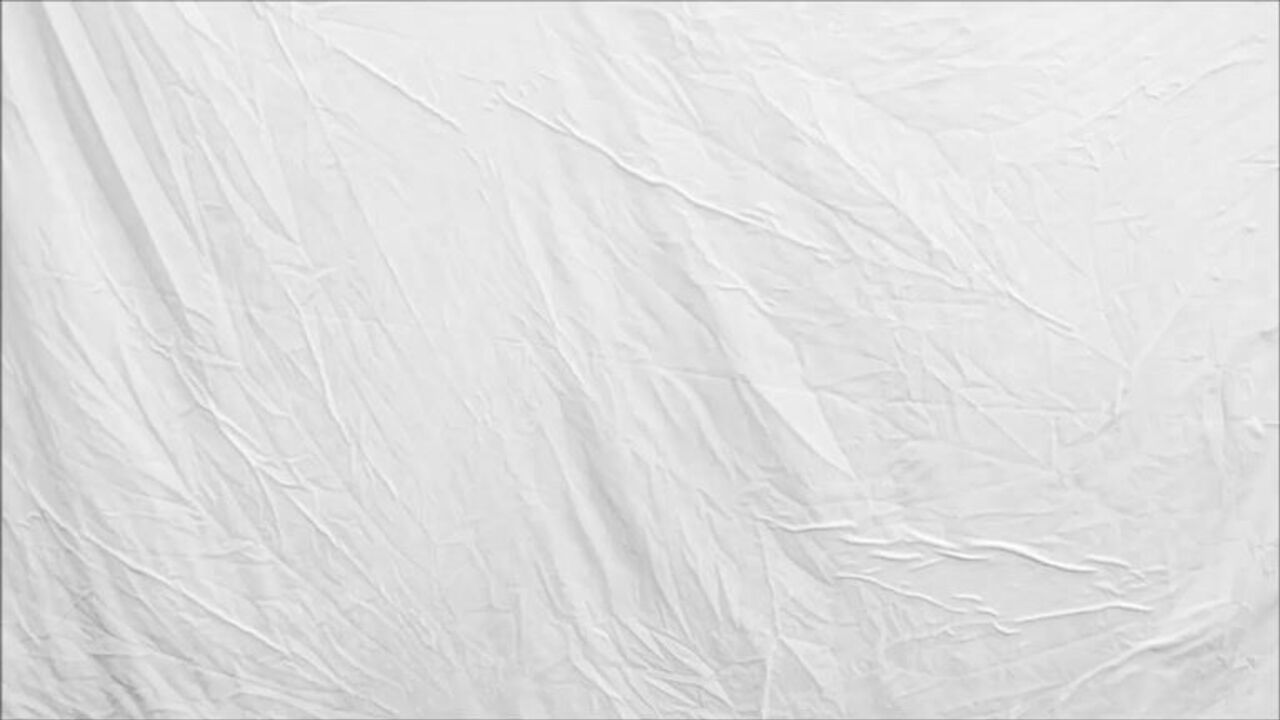 Watch this kinky UK BBW scat on the floor like a filthy slut