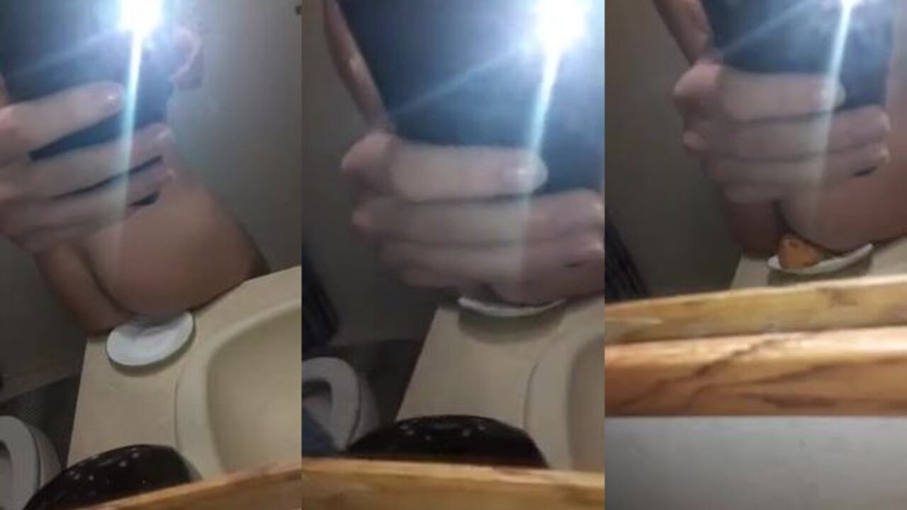 Watch this guy stuff his own scat on a plate and watch it flow out