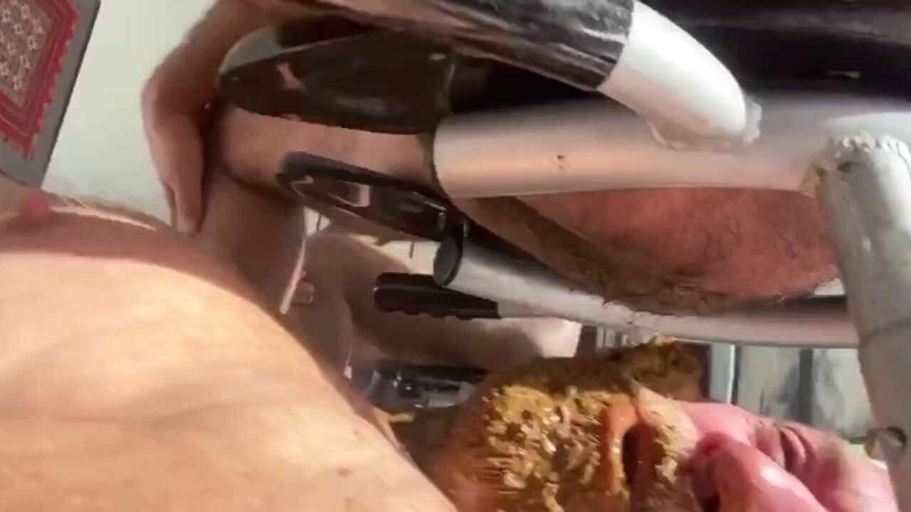 After-lunch delight: scat-loving guys devouring their own filth