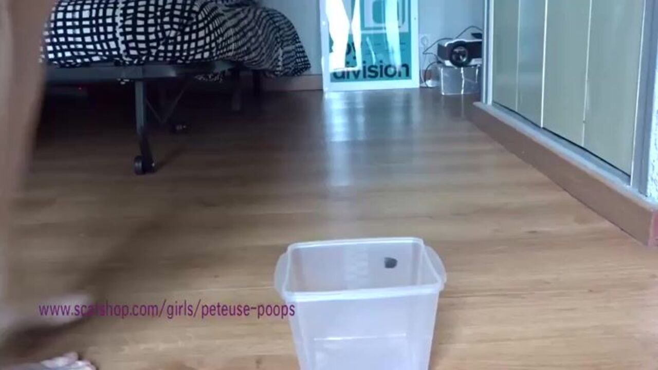 Watch Poop Cake, the filthy scat porn video, get her ass pooped on!