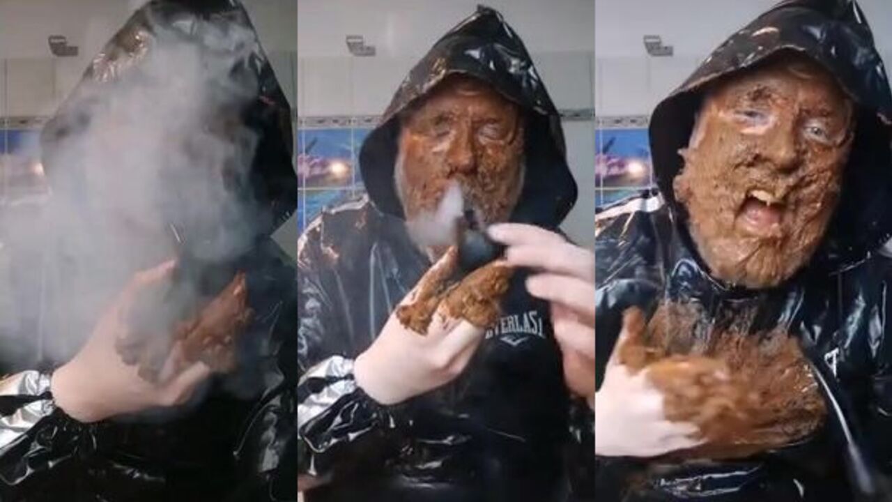 Kaviar gets a filthy mouthful while smothering in scat and bearded ash