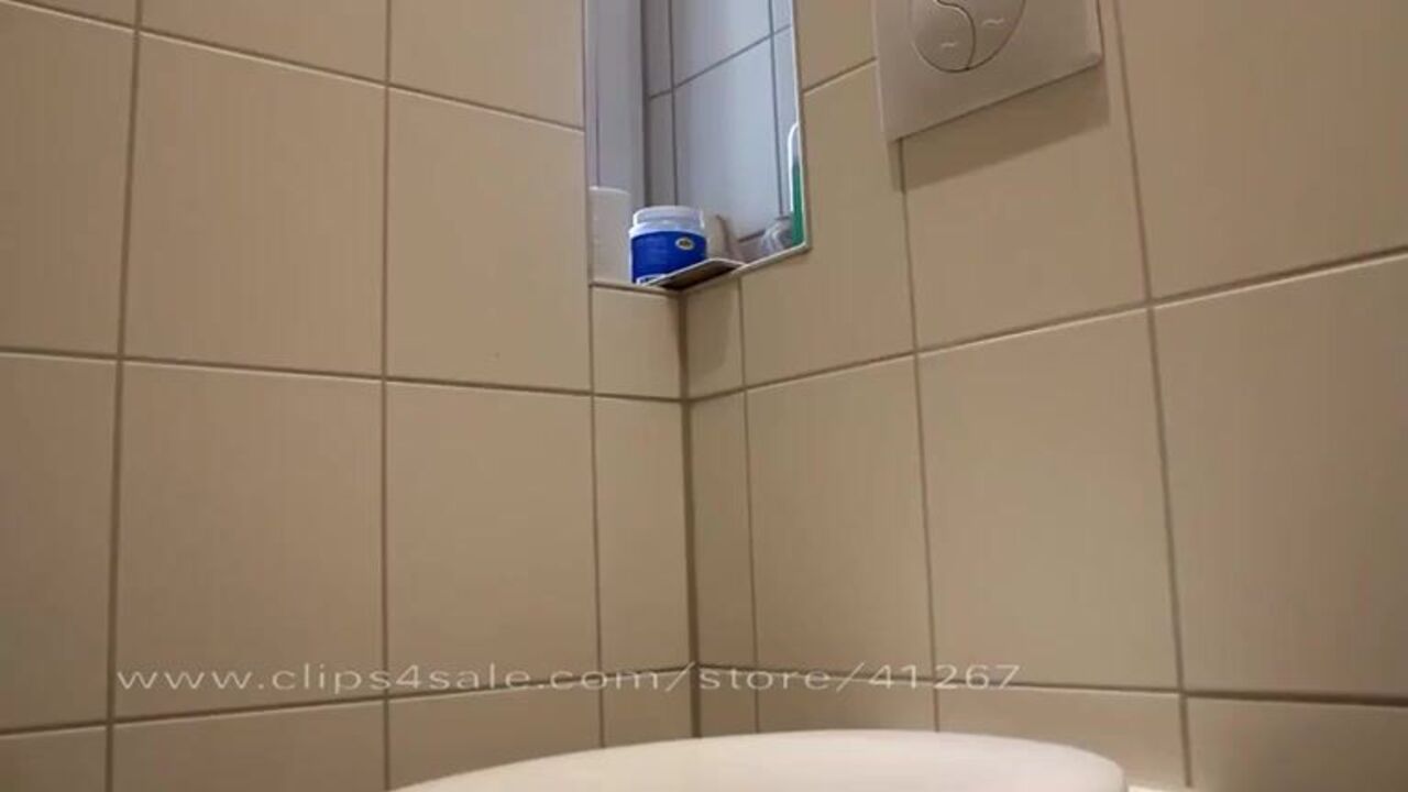 Watch these dirty sluts scat and pooped in this porno video