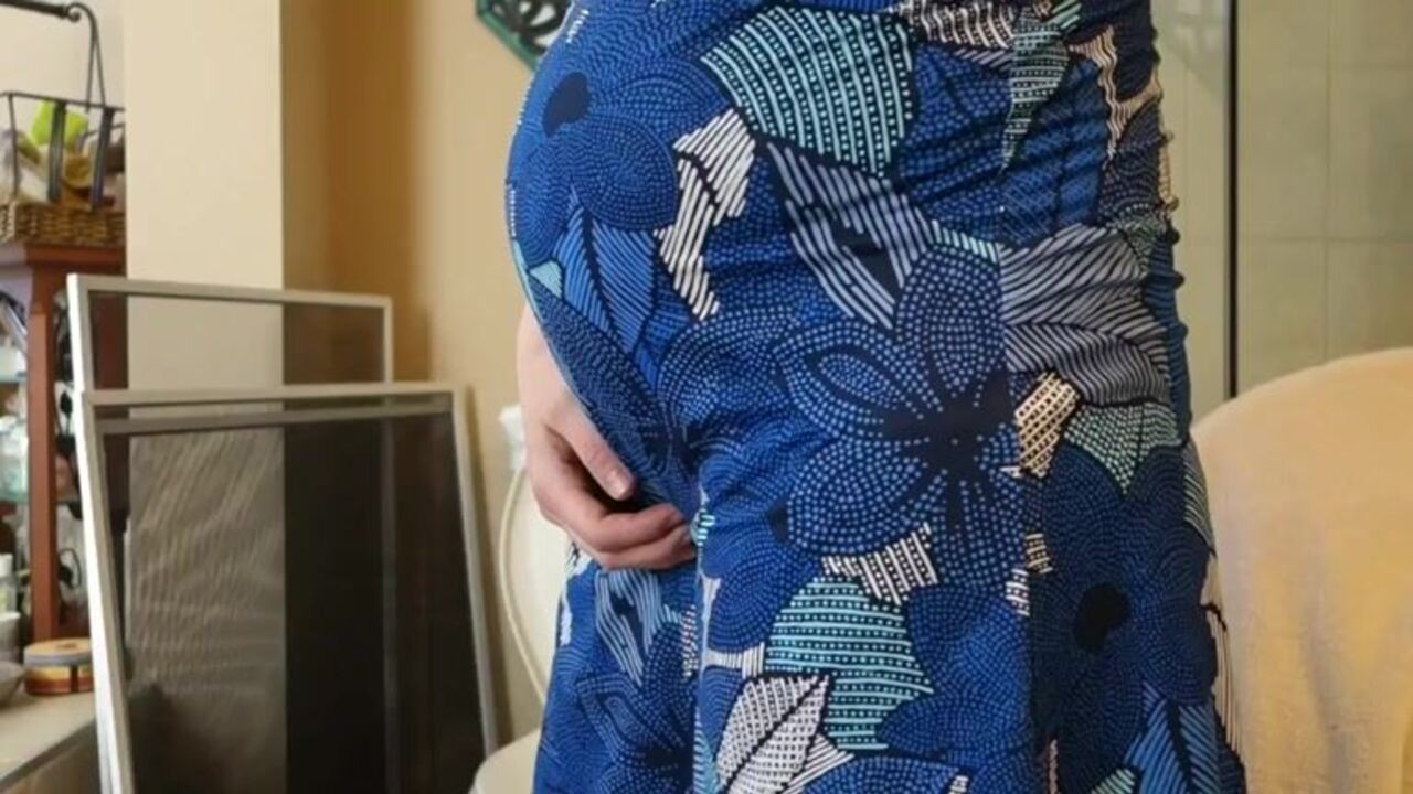 Watch me enjoy scat and pooped up close in this dirty secret video