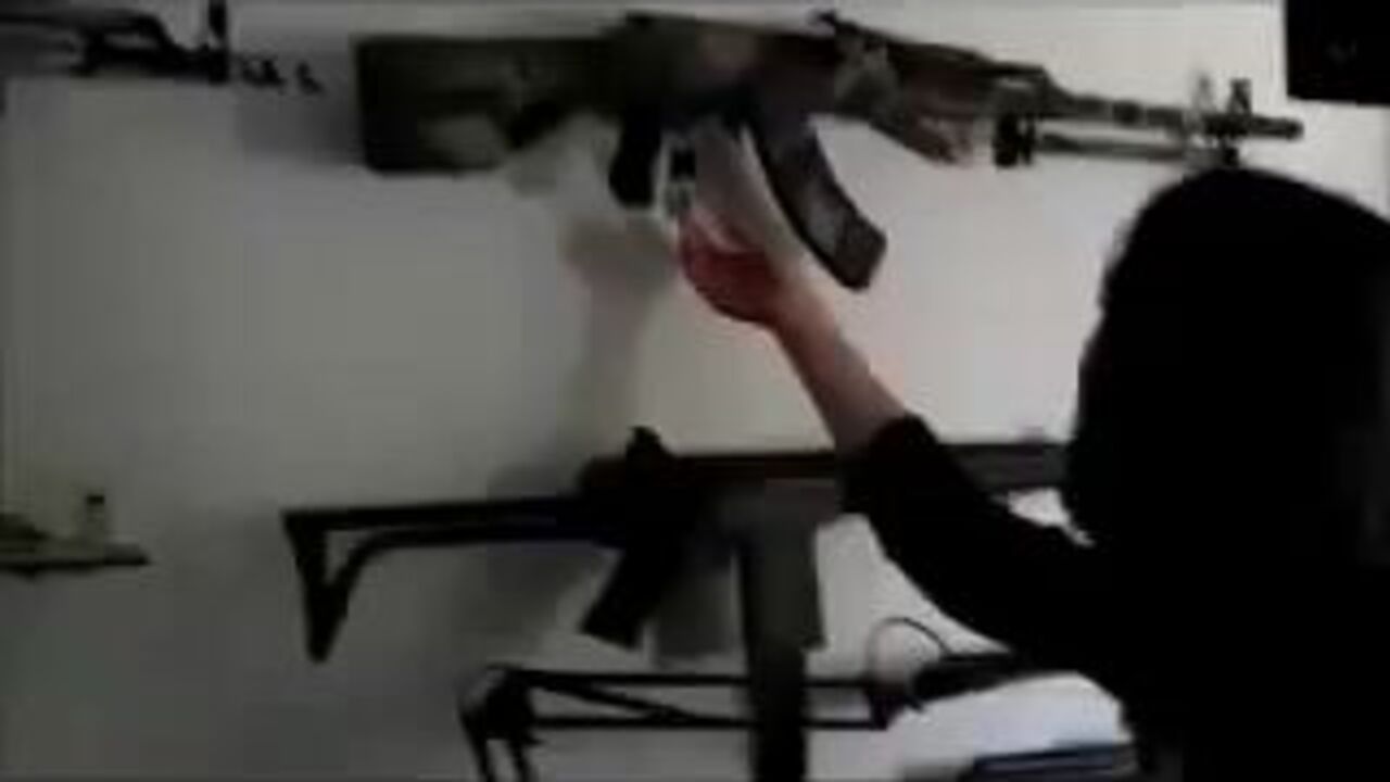 Watch these filthy scat videos featuring scat girls and scat porn lovers getting off