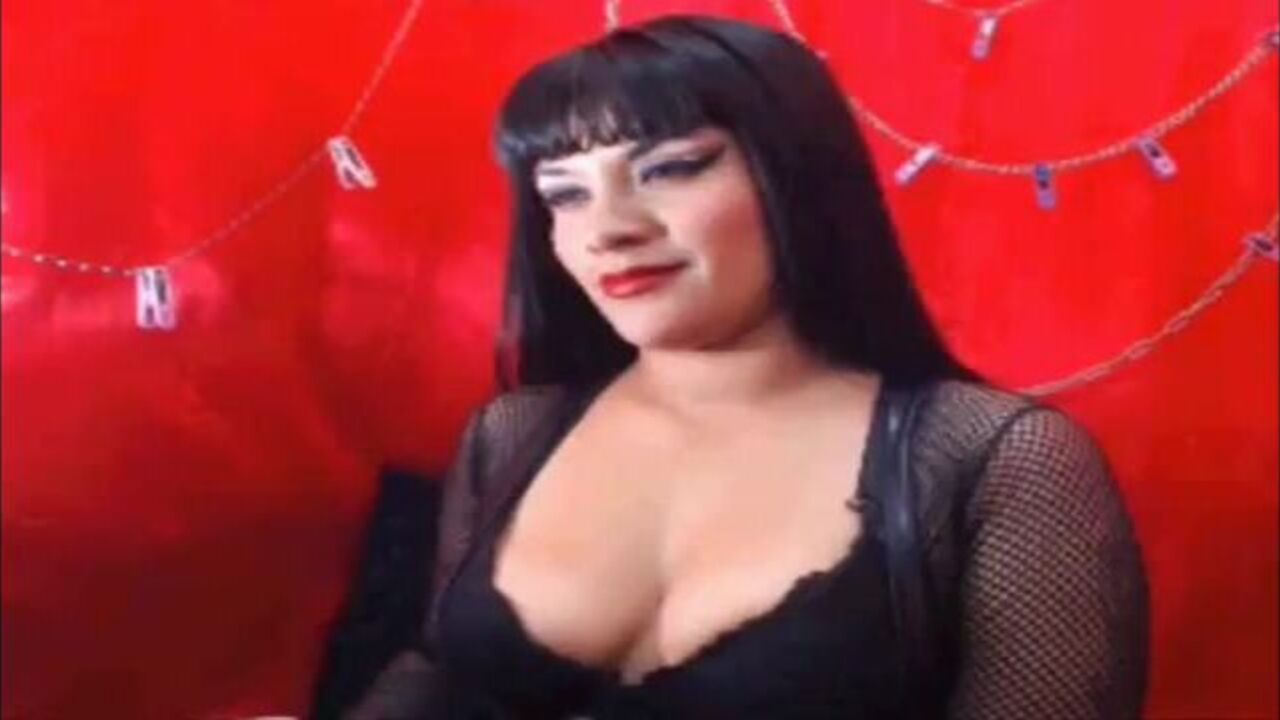 Watch this kinky porn video of a scat slave getting off with her master's help