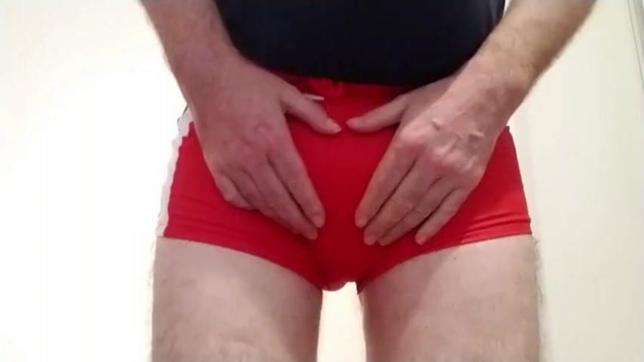 Getting messy with my scat while taking off my diaper