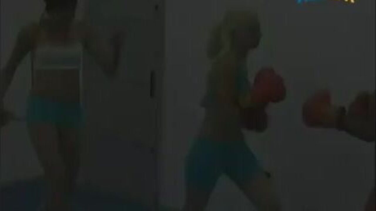 Meisje dominates with scat domination and vomit