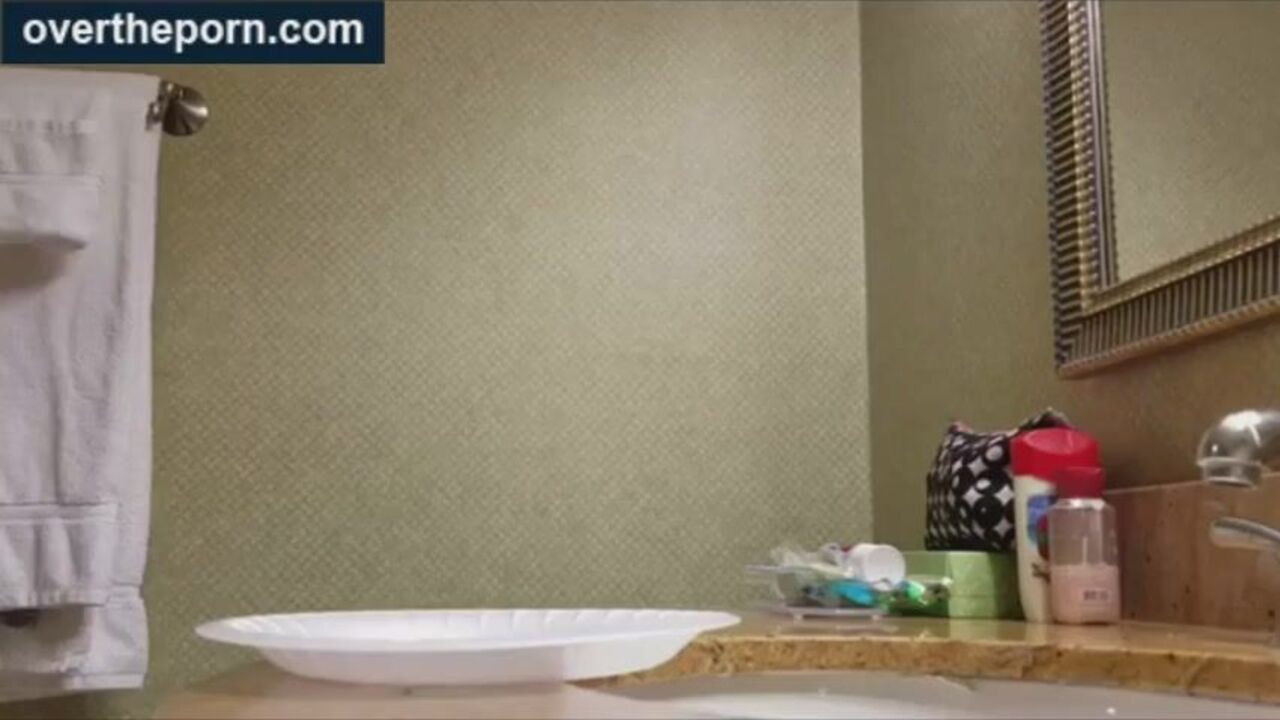 Extreme scat porn: Girl gets off on dick being dumped in her toilet