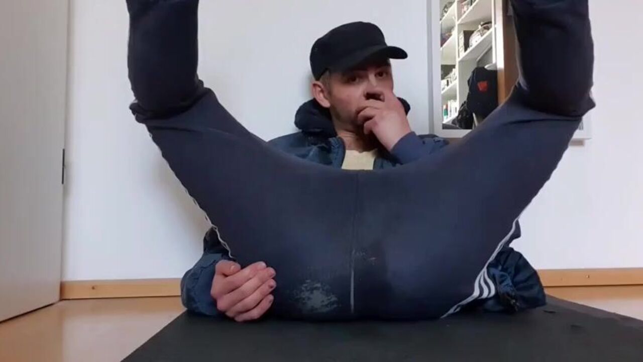 Watch Popper Pig go wild with his scat fetish and high score!