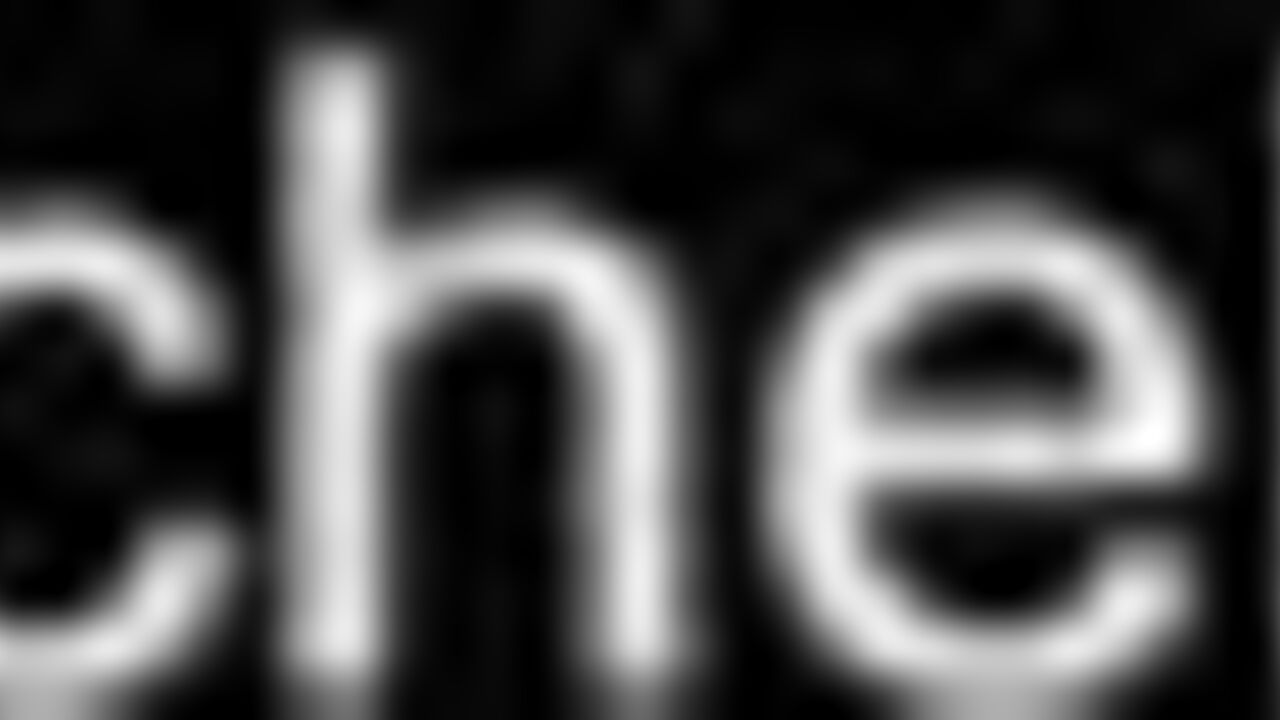 Hot step-sister gets messy with dildo & takes it in the ass